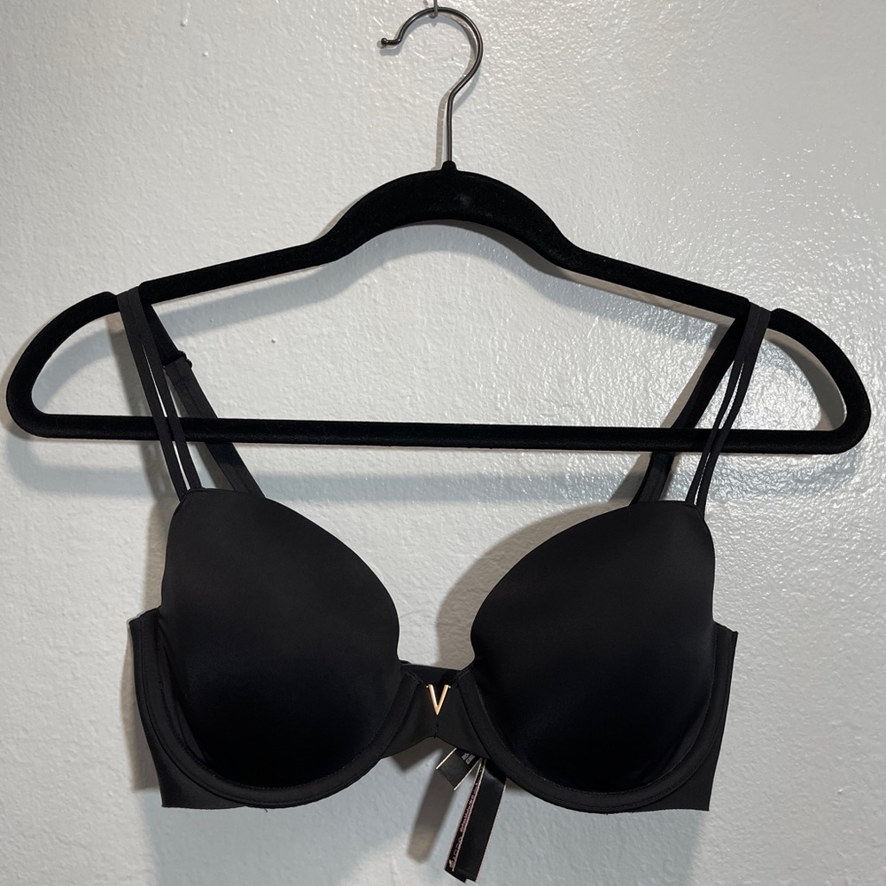 Victoria’s Secret Bra - 32DD/32E